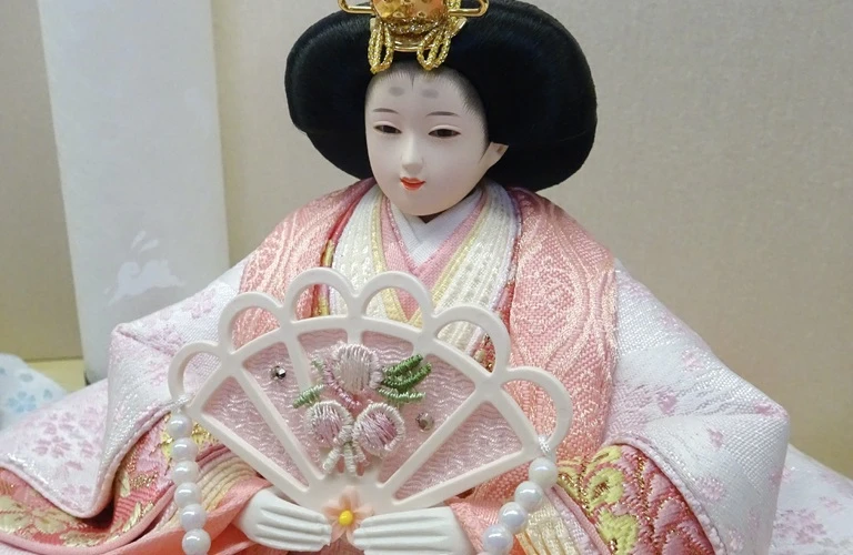愛と絆の象徴心に残る贈り物で特別な瞬間を彩る
